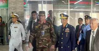 ইসির সঙ্গে বৈঠকে তিন বাহিনীর প্রধানেরা